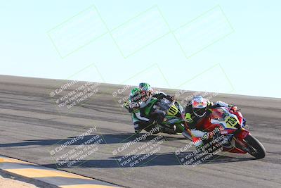 media/Nov-17-2024-CVMA (Sun) [[1fec520723]]/Race 11-Amateur Supersport Open/